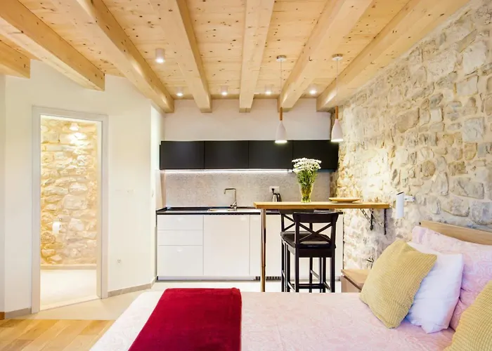 Explore The Historic Center From A Remodeled Split