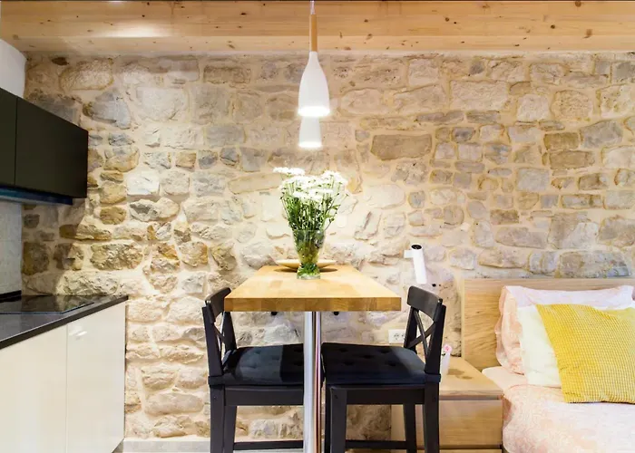 Explore The Historic Center From A Remodeled *